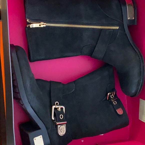 Vince Camuto womens booties - Picture 1 of 4